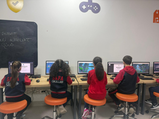 Güvenli İnternet Günü – Interland ile Dijital Güvenlik